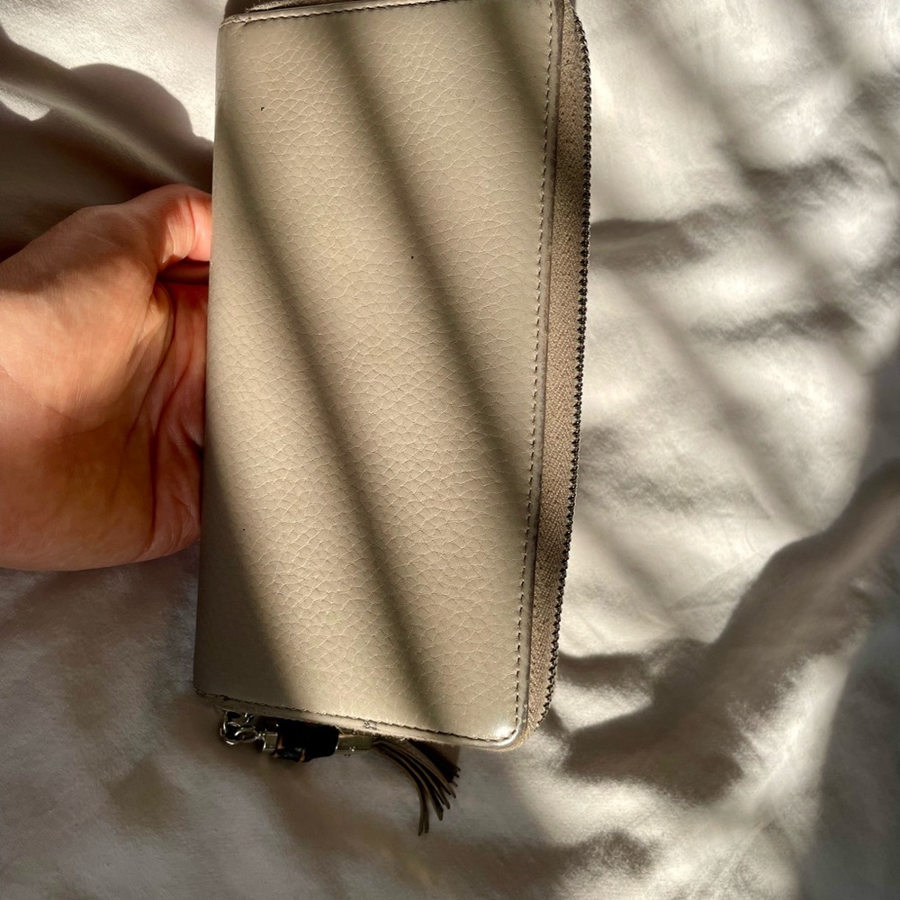 Authentic leather, Gucci wallet with bamboo tassel. - Picture 3 of 10